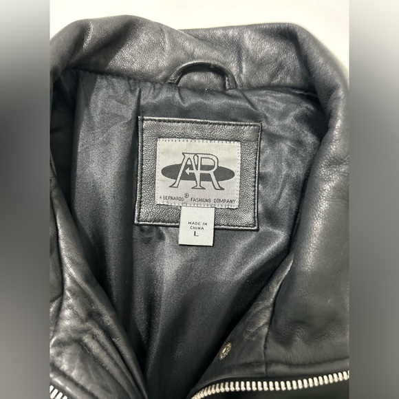 AR Bernardo Genuine Leather Jacket - Picture 3 of 10